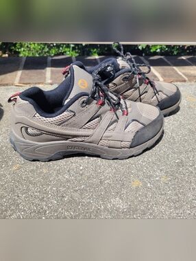 Merrell | Hiking Shoes | Size 6.5Y